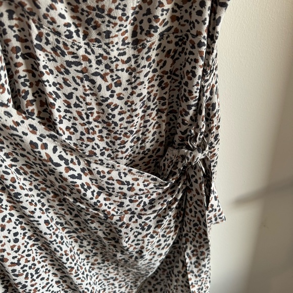 Abercrombie cheetah leopard print mini wrap dress - size M - Picture 4 of 7